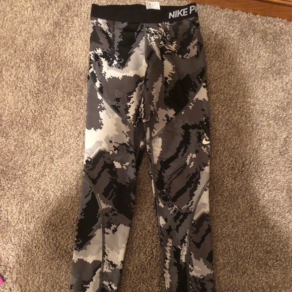 Other - Ankle length Nike Pro leggings